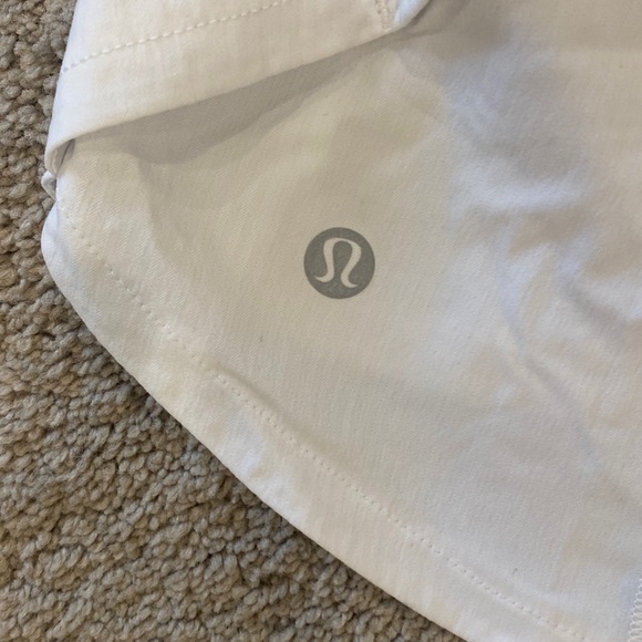 Lululemon low rise white speeds up size 6 - Picture 5 of 5